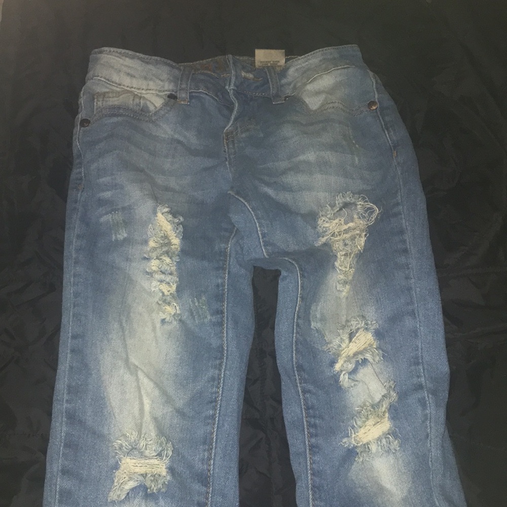 Brand- vip jeans.  Light washed color